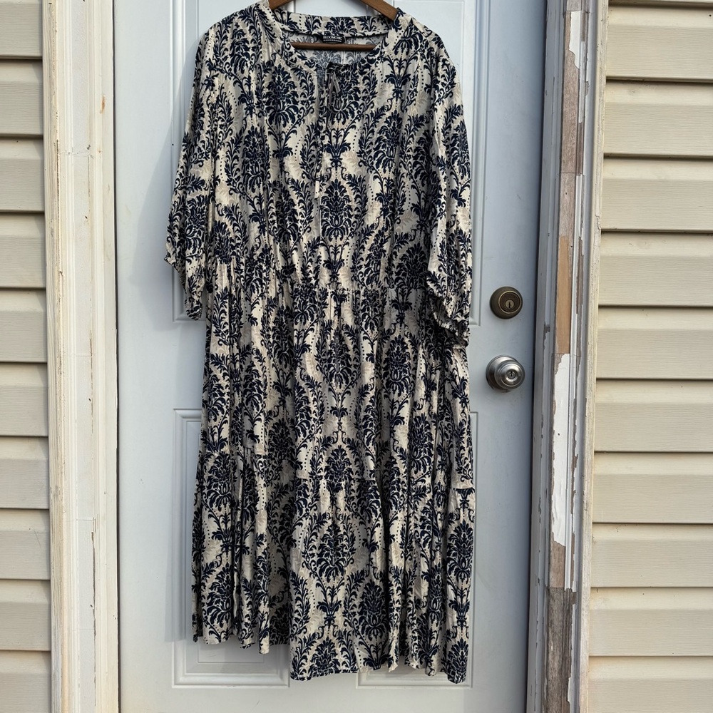 BloomChic Maxi Dress 22-24 Lg Tie VNeck Blue Beige Boho Flowy Peasant Elastic
